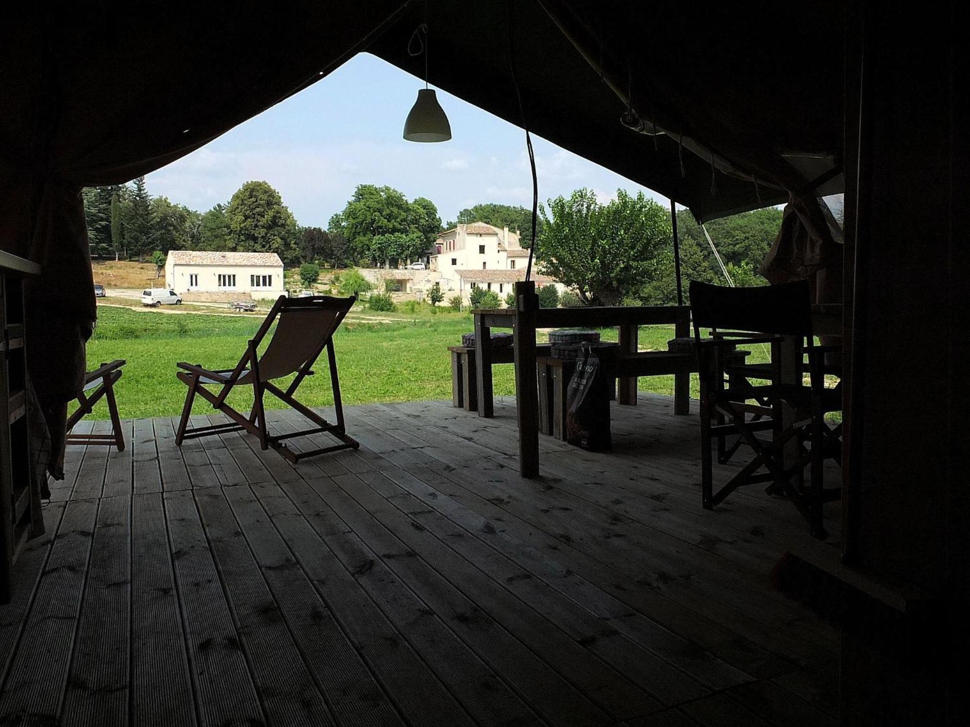 Hotel Les Anes De Forcalquier Zimmer foto